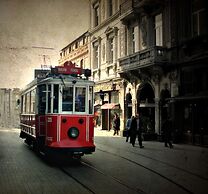 Hotel Jakaranda Istanbul