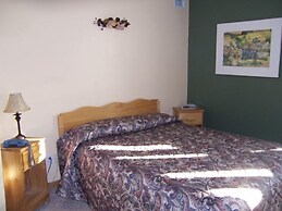 North Adventure Inn