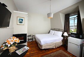 Suites of Euston
