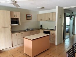 Burleigh Palms Holiday Apartments