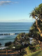Burleigh Palms Holiday Apartments