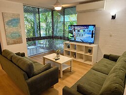 Burleigh Palms Holiday Apartments