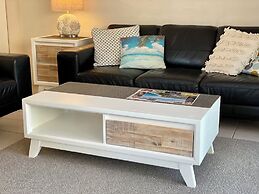 Burleigh Palms Holiday Apartments