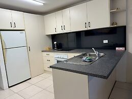 Burleigh Palms Holiday Apartments