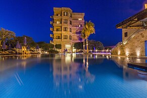 Ramada Resort by Wyndham Dead Sea
