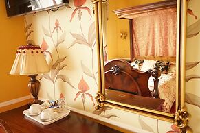 Regency Hotel