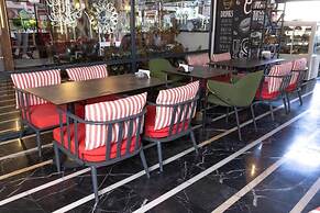 Star City Hotel