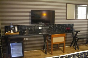 Star City Hotel