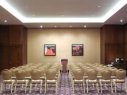 Swissotel Al Ghurair