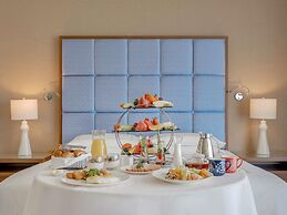 Swissotel Al Ghurair