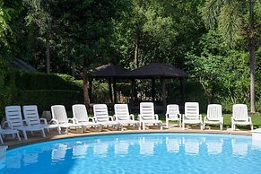 Srisuksant Resort