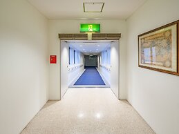 Airline Hotel