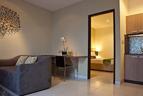 Eazy Suite