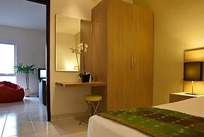 Eazy Suite