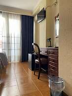 Hotel Porto Mar