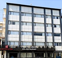 Chandra Inn