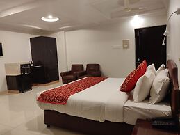 Chandra Inn