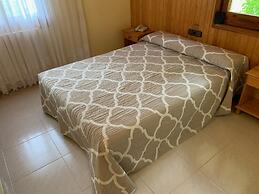 Hotel Los Nogales