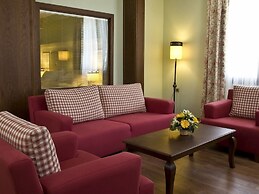 Padok Premium Hotel and Stables