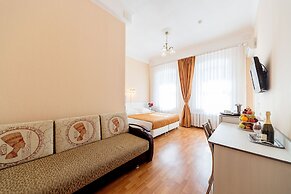Tonika Hotel