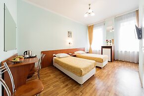 Tonika Hotel