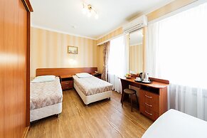 Tonika Hotel