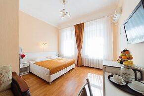 Tonika Hotel