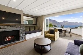 Queenstown House