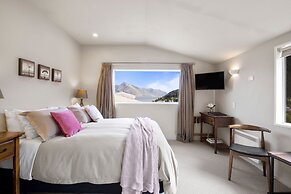 Queenstown House