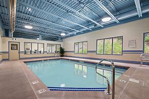 Glenwood Inn & Suites