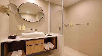 Lemon Tree Hotel Chinchwad Pune