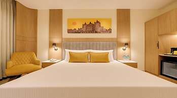 Lemon Tree Hotel Chinchwad Pune