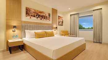 Lemon Tree Hotel Chinchwad Pune