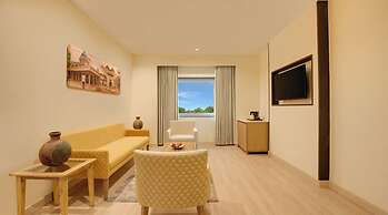 Lemon Tree Hotel Chinchwad Pune