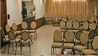 Diplomat Hotel