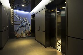 Hotel 81 Premier Hollywood