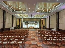 Ramada by Wyndham Udaipur Resort and Spa