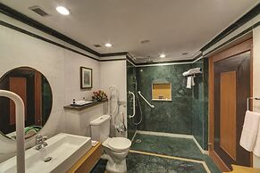 Ramada by Wyndham Udaipur Resort and Spa