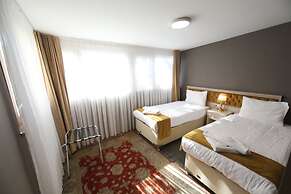 Sultans Royal Hotel