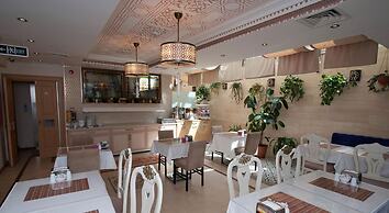 Sultans Royal Hotel