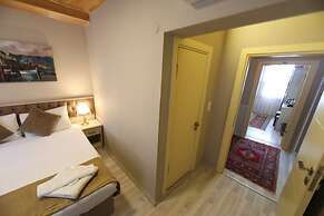 Sultans Royal Hotel