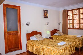 Hostal Casa De Selenque