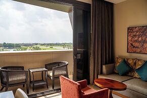 VOGO Abu Dhabi Golf Resort & Spa