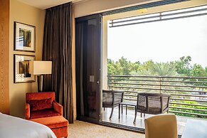 VOGO Abu Dhabi Golf Resort & Spa