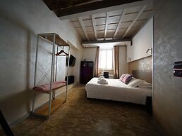 Nerva Accommodation