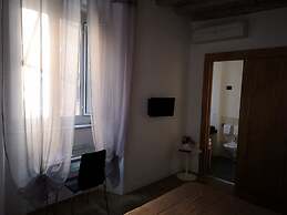 Nerva Accommodation