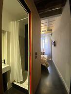 Nerva Accommodation