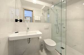 Grand Hotel Adriatic II