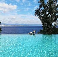 Grand Hotel Adriatic II