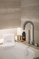 Armani Hotel Milano